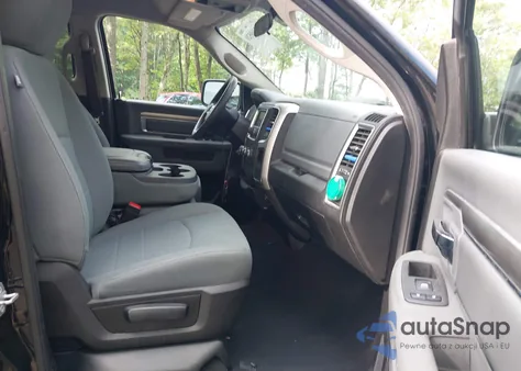 2020 Ram 1500 Classic Slt 4X4 6'4 Box z USA, uszkodzony, nr VIN 1C6RR7TT6LS120266